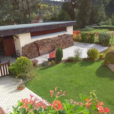 Pod Lesem Apartment Bohutin (Central Bohemian)