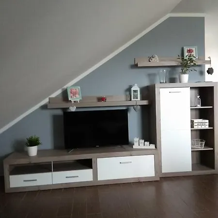 Pod Lesem Bohutín
