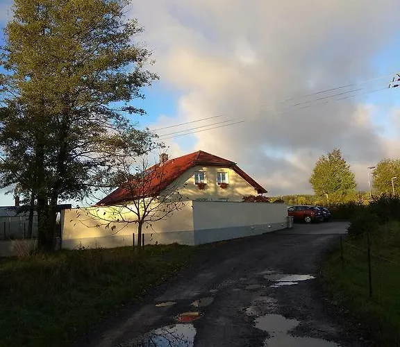 Pod Lesem Lägenhet *